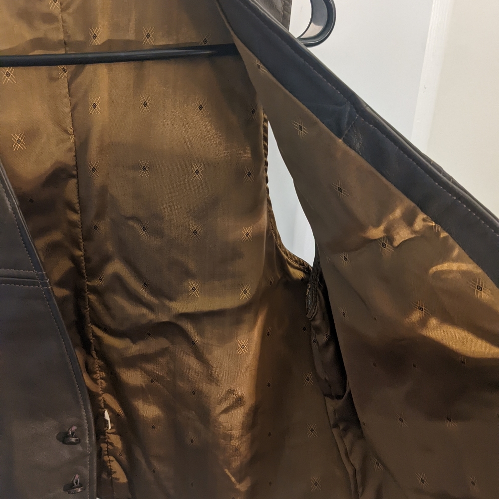 Size 44 light brown leather vest